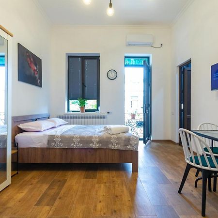 Mulberry Ბჟოლები Apartment Kutaisi Exterior photo